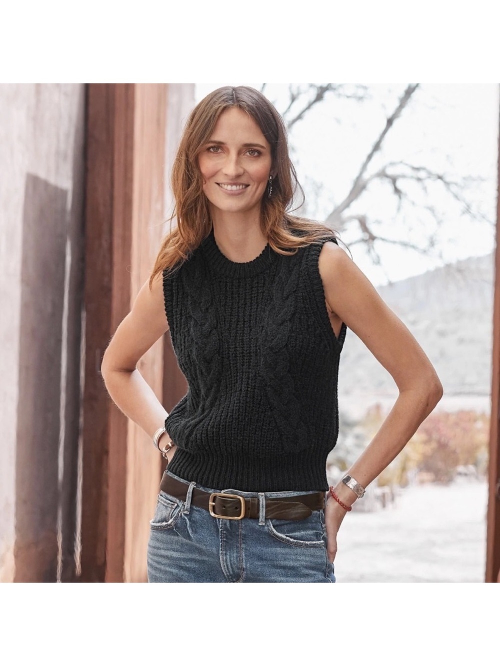 Sundance Carsyn Sweater Vest in Black - Size Medium